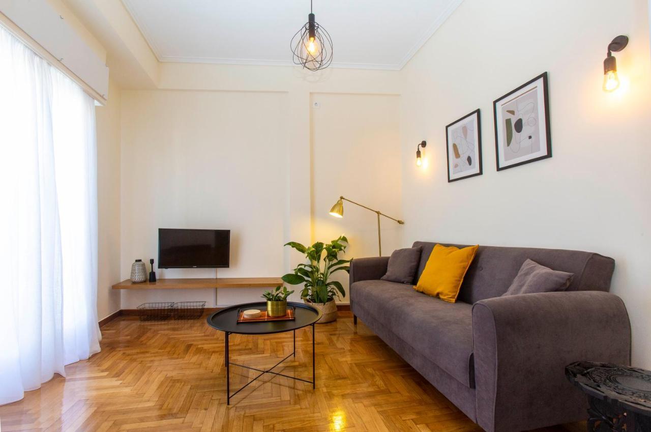 Loucas Apartment Athens Exterior photo