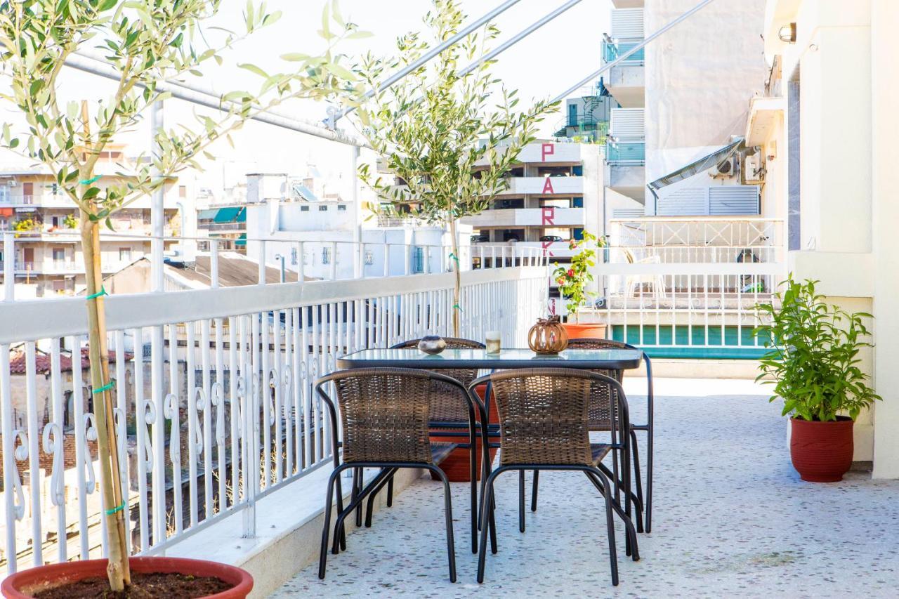 Loucas Apartment Athens Exterior photo