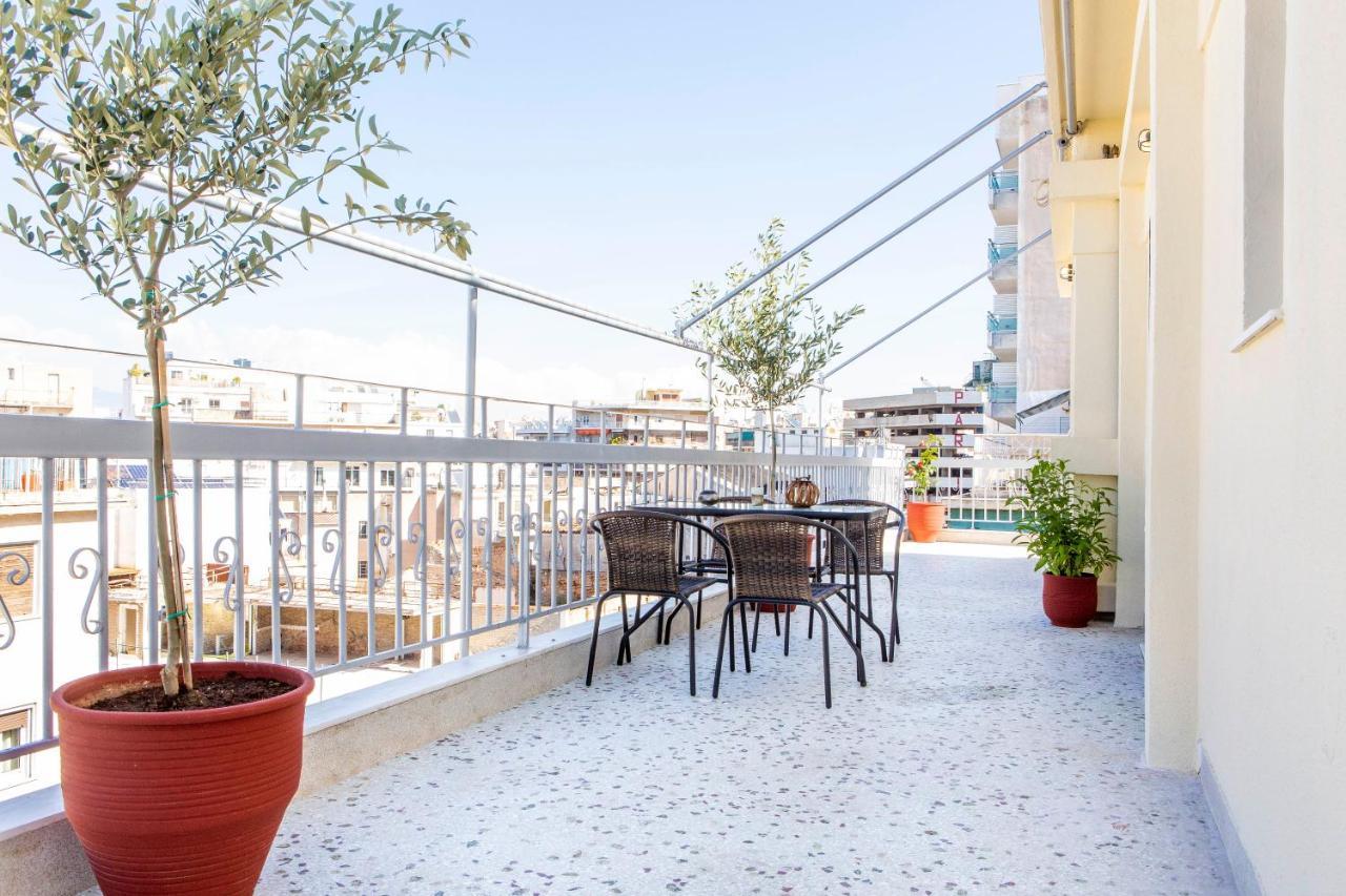 Loucas Apartment Athens Exterior photo
